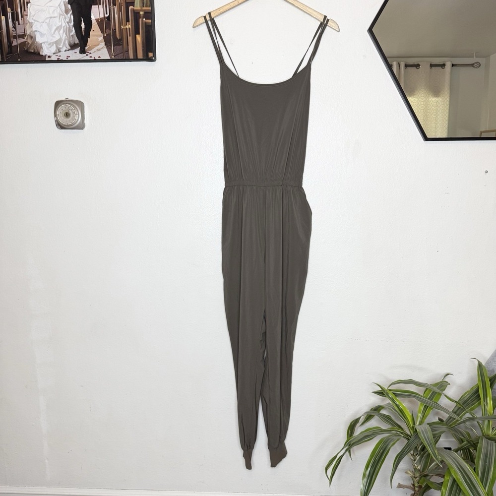 Offline By Aerie Strappy Taupe Jumpsuit Jogger Leg Women's Small